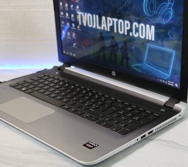 HP Pavilion 80D8